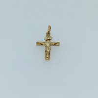 SP6612 9CT YG CROSS WITH JESUS 0.9G