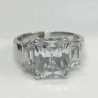 F2171-FR1102 SILVER 3 BAGUETTE CZ'S RING